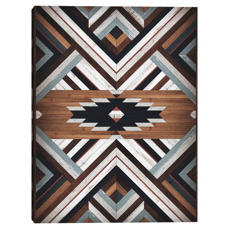 " Tribal Wood Pattern "