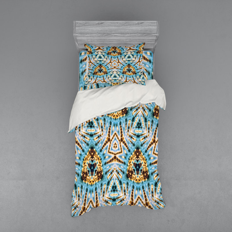 Traditional Polyester Ikat Duvet Cover, Twin XL Duvet Cover + 2 Additional Pieces