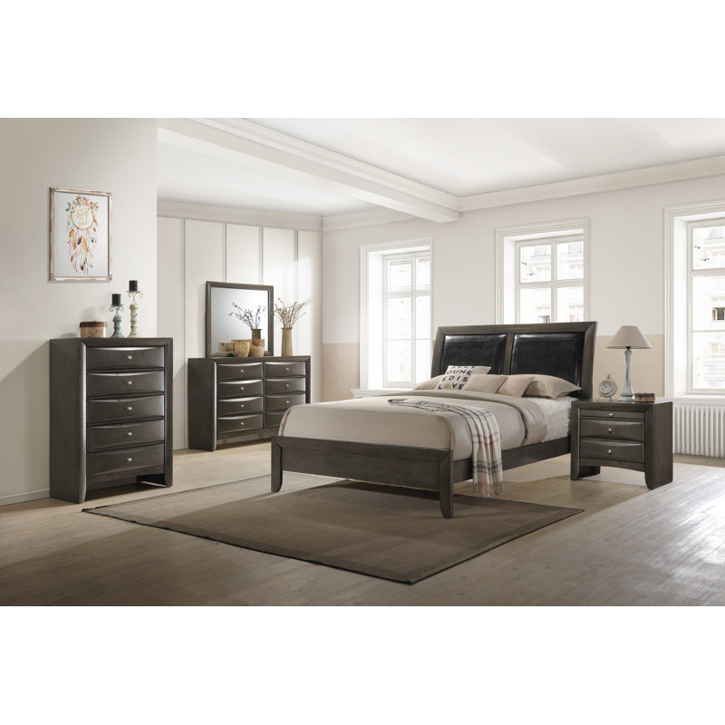 Rodnell Piece Bedroom Set, Queen, Dark Cherry
