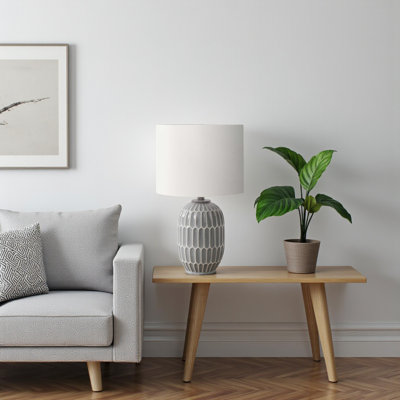 Lampe de table standard en métal gris céramique Wren, H 22,12 po x l 12,81 po x P 12,81 po