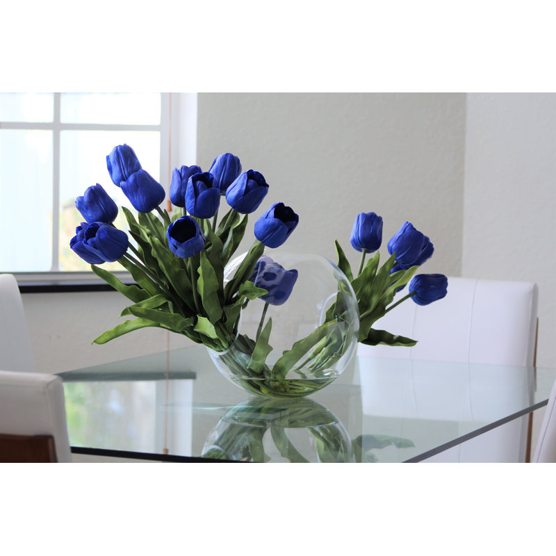 Crosswinds vase with blue Tulips