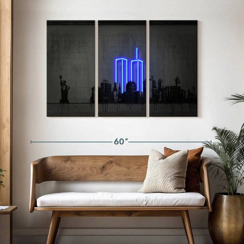 Rorry Glowing New York, 32" H x 50" W