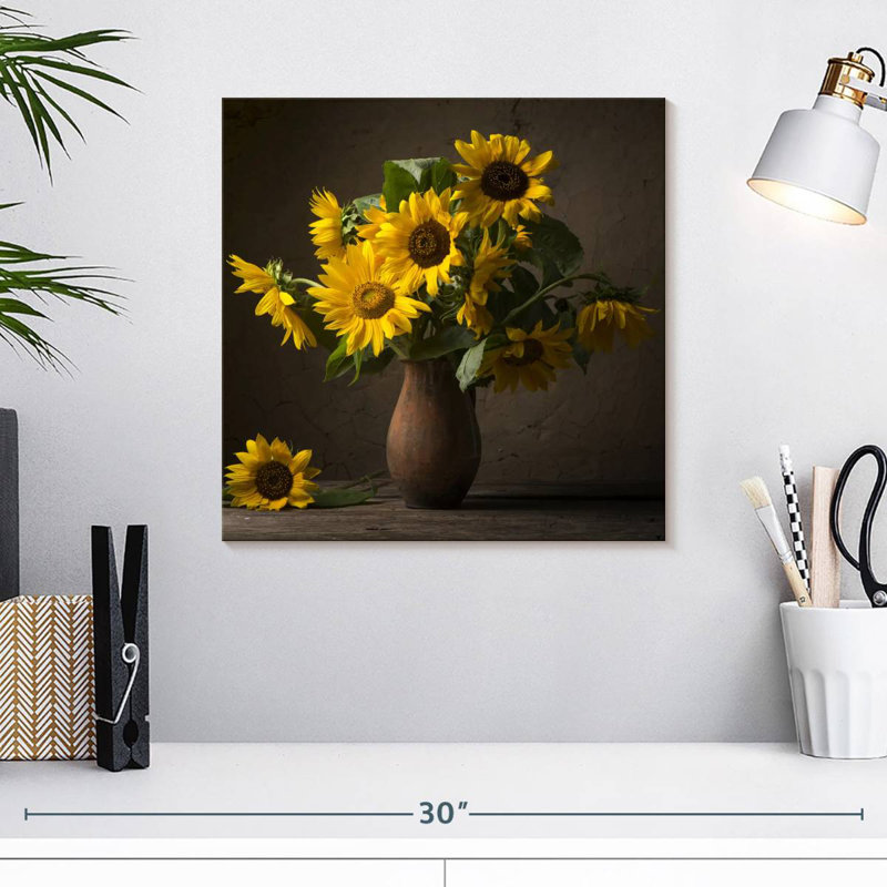Tournesol Harnek sur vase en argile, H 16 po x l 16 po