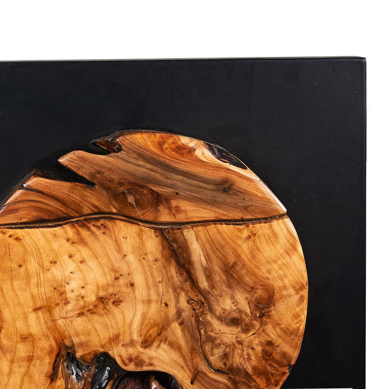 Wall Decor on Solid Wood