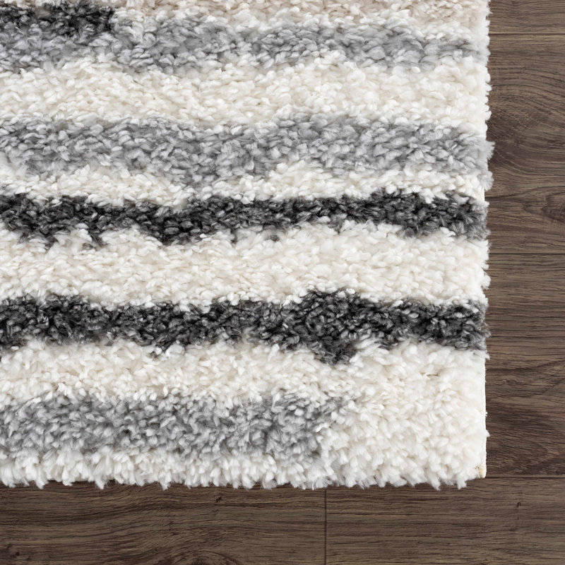 DXS Striped Indoor Rug, Runner 2'7" x 7'3"