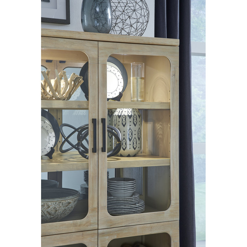 Buffet Curio