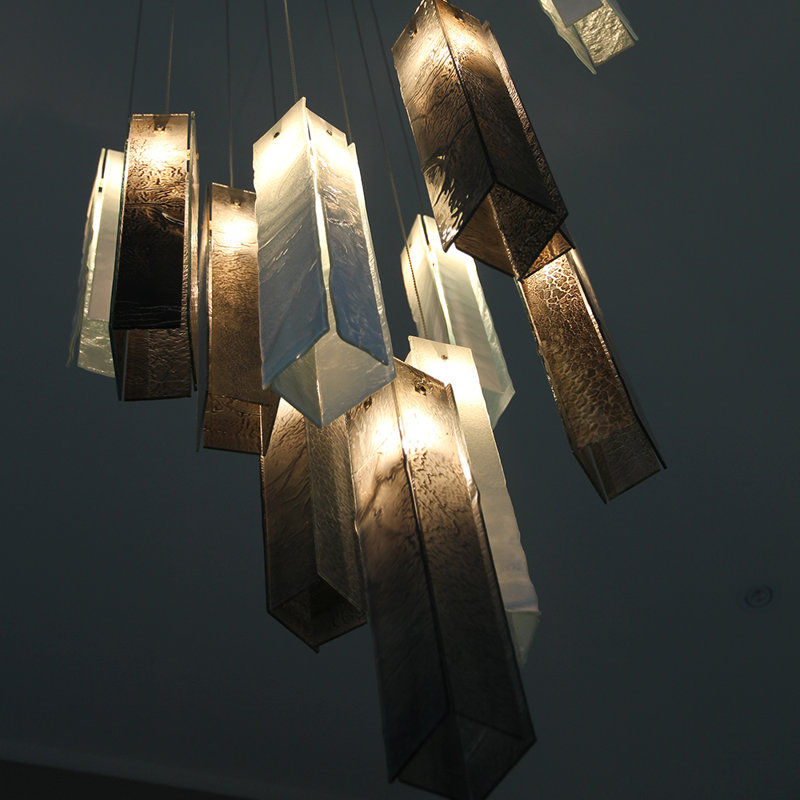 7 - Light Clear/White Cluster Pendant, White/Black, 12