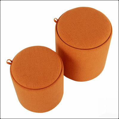 Ensemble de repose-pieds gigogne contemporain en tissu et bois, parfait pour les sièges supplémentaires, le rangement et une utilisation polyvalente dans n'importe quelle pièce
