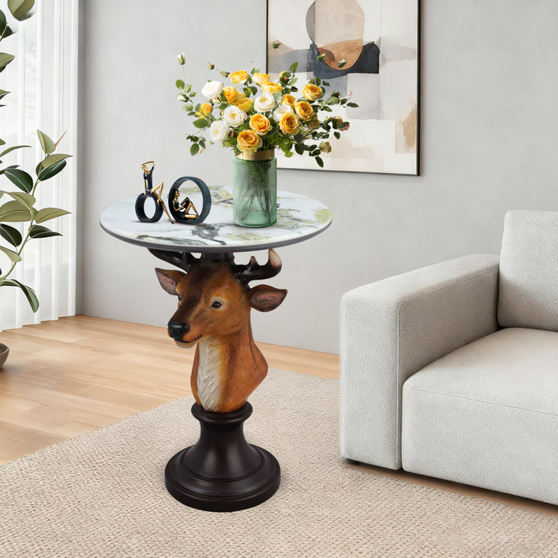 Table d'appoint avec tête de cerf et table d'appoint