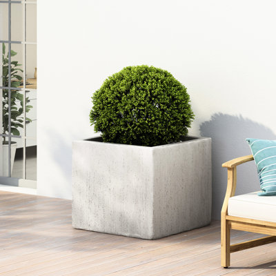 Jardinière décorative 21,25 po x 19,3 po en oxyde de magnésium pour ajouter une touche chic à votre patio