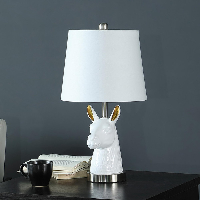 Lampe de table 20,5 po en résine blanche