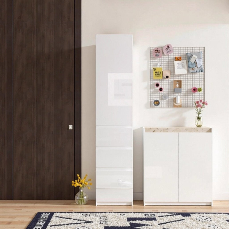 Armoire de cuisine blanche - rangement moderne avec tablettes et tiroirs