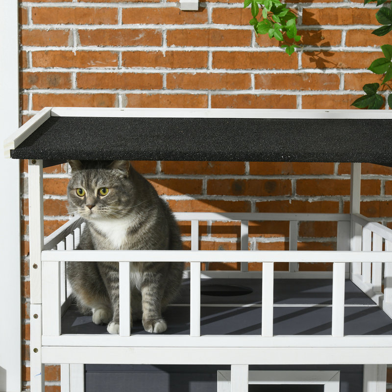 Wooden Outdoor Cat House, Gris / Blanc