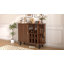 Bar Mid-Century moderne cannelé avec rangement pour le vin, porte-verres, tiroir et compartiments latéraux-129460264