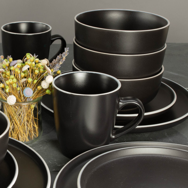 White Ceramic 16-Piece Dinnerware Set with Semi-Matte Finish