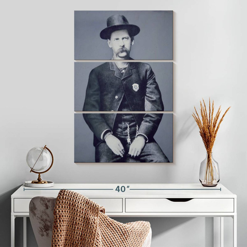 Lelar Wyatt Earp, juin 1883, H 32 po x l 20 po