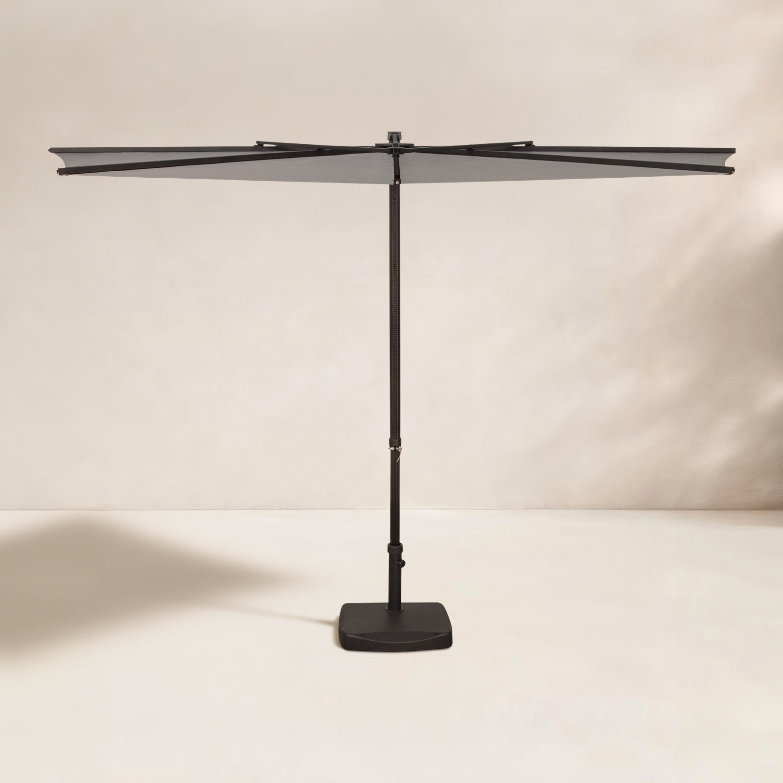 Ellen 4.8' Market Umbrella, Gray Performance