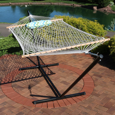2-Person Polyester Rope Hammock and stand set with Removable Quilted Pad and Pillow - Blue/Green