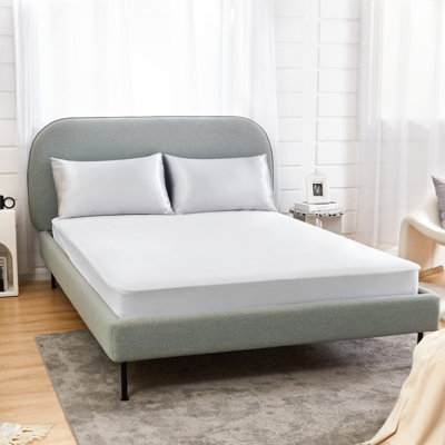 Oglethorpe Zipper Mattress Protector