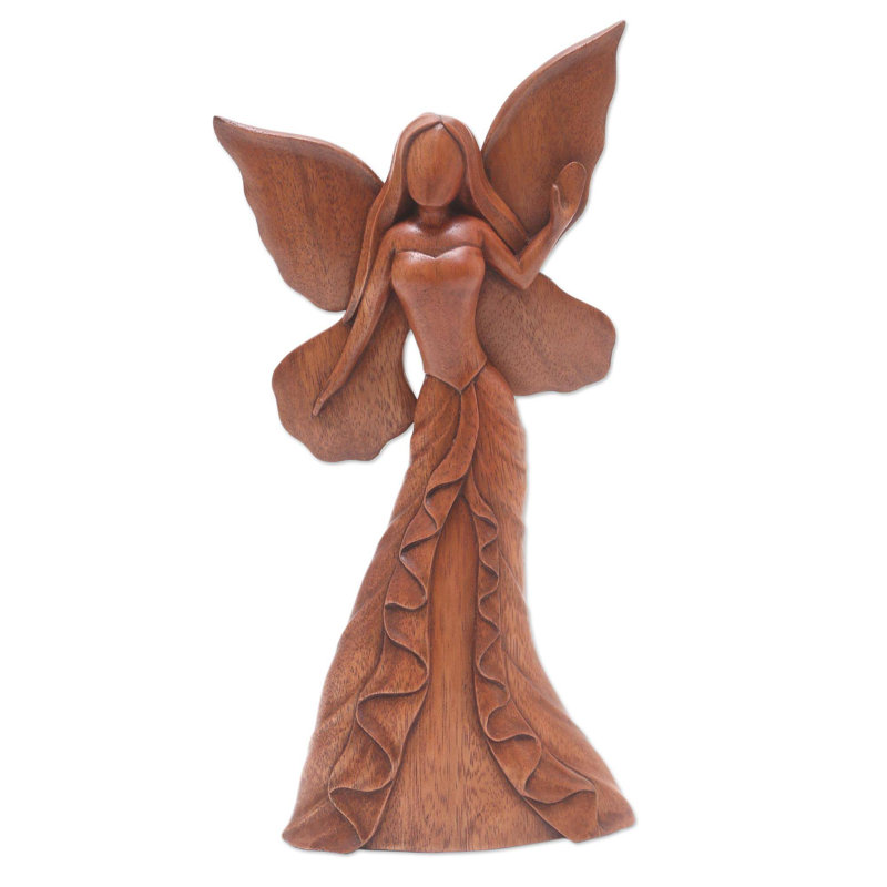 Fantasy & Sci-Fi Wood Garden Statue