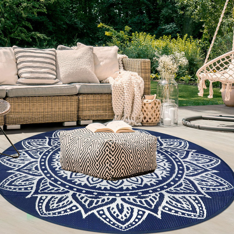 Round Outdoor Patio Rugs 5Ft Blue Reversible Plastic Straw Rug with Carry Bag Lightweight Floor Mat for Patio Camping Picnic Backyard RV