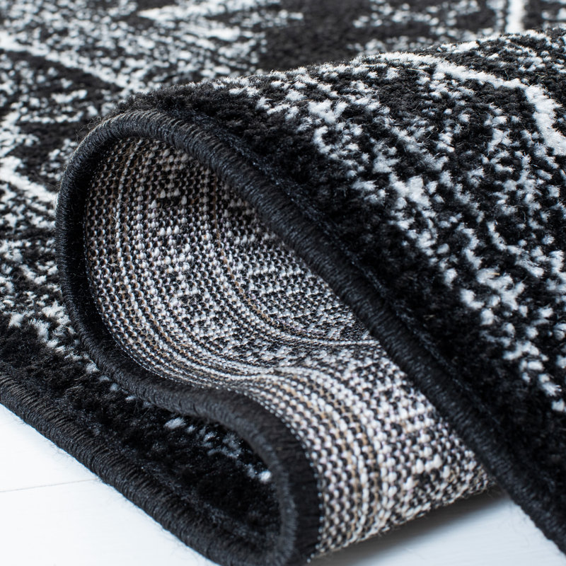 Tapis oriental Lesbury Performance, Rectangle 6' x 8', Black/Ivory