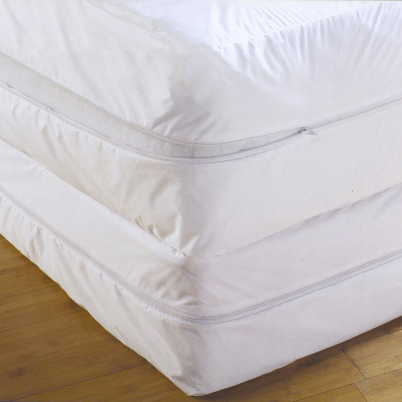 Protège-matelas hypoallergénique à fermeture à glissière Rosenkranz, Très grand
