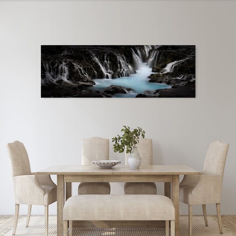 Cascade bleue, cascade dramatique, paysage pacifique mystique, nature, H 20 po x l 60 po