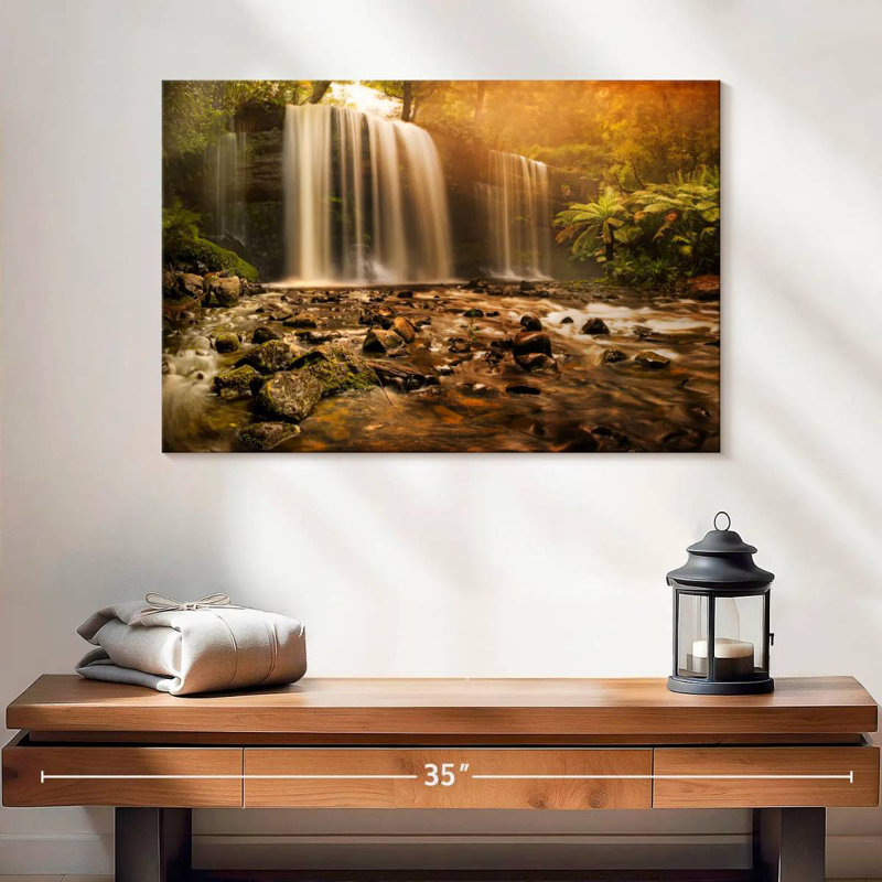 Alvord Russell Falls, H 16 po x l 24 po