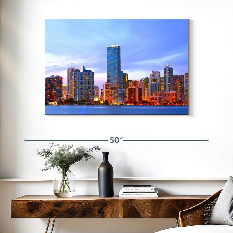 Silhouette de Sirci Miami Metropolitan, H 26 po x l 39 po