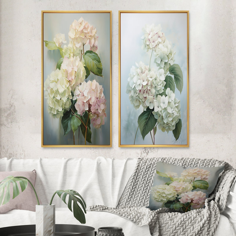 Hortensias blanches et blanches «Whispering Blooms» - 2 pièces, H 40 po x l 40 po, Encadrement doré