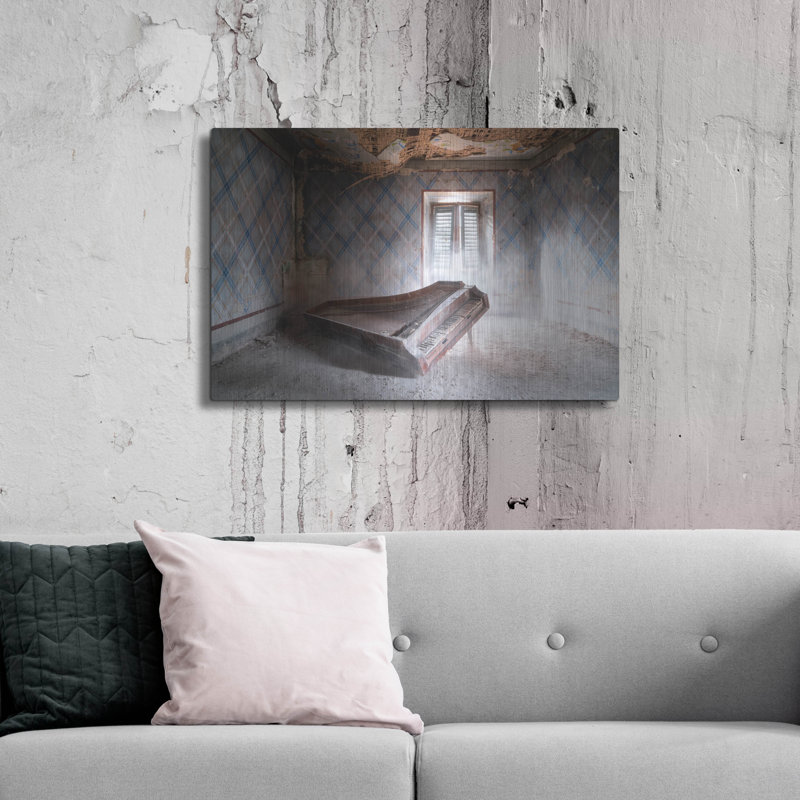 «Dusty Piano» par Roman Robroek