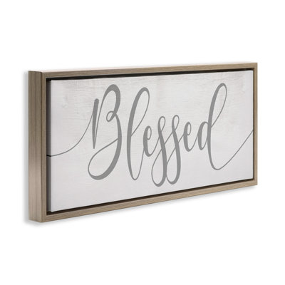 «Soft Blessed Typographie» par Daphne Polselli