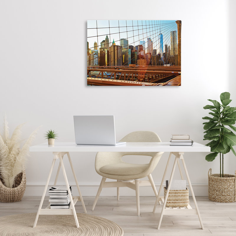 Toile urbaine avec pont, design par Seven Trees Design, H 24 po x l 36 po