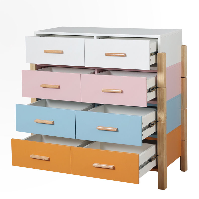 Commode à huit tiroirs