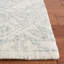 Tapis marocain beige / vert en laine / coton touffeté à la main Martha Stewart-80703817