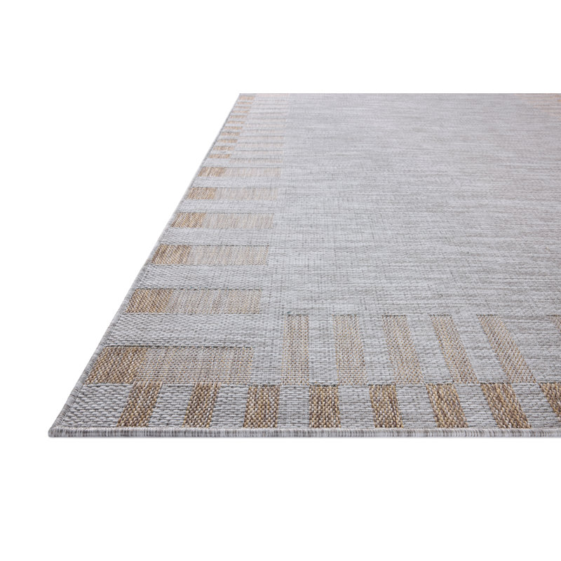 Topanga Silver and Natural Geometric Indoor/Outdoor Rug 3'11" x 5'11"