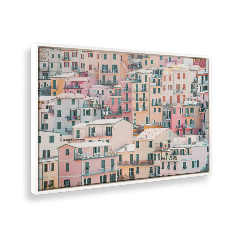 «Pastel Village», reproduction sur toile, Cadre opaque blanc, H 8,75 po x l 12,75 po x P 1,75 po