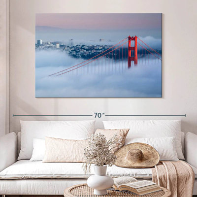 Lilie Murky Golden Gate Bridge