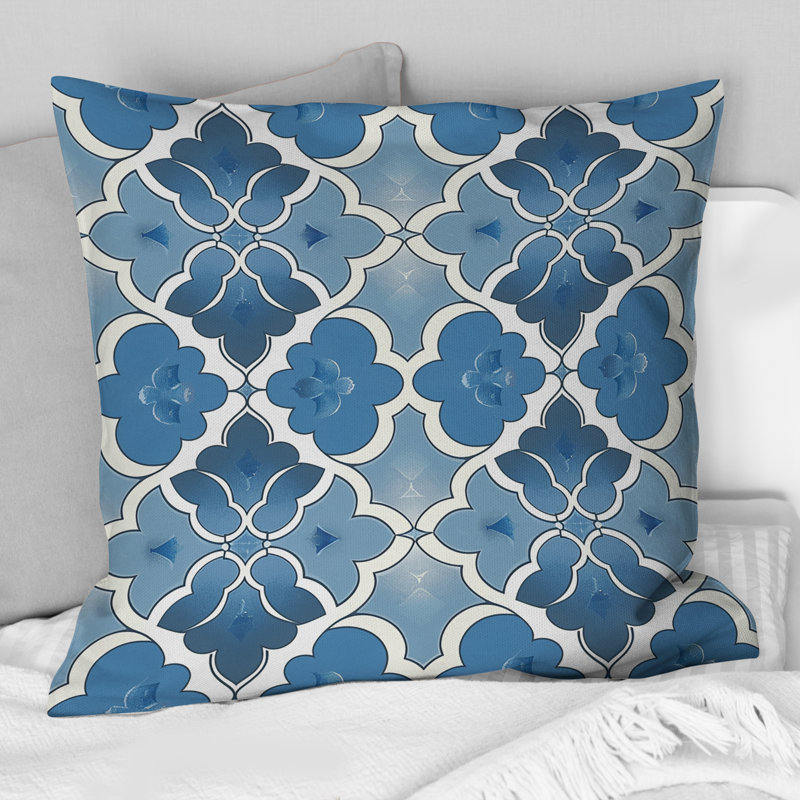 Coussin moderne bleu à motif quadrilobe VI - Modern, H 16 po x l 16 po