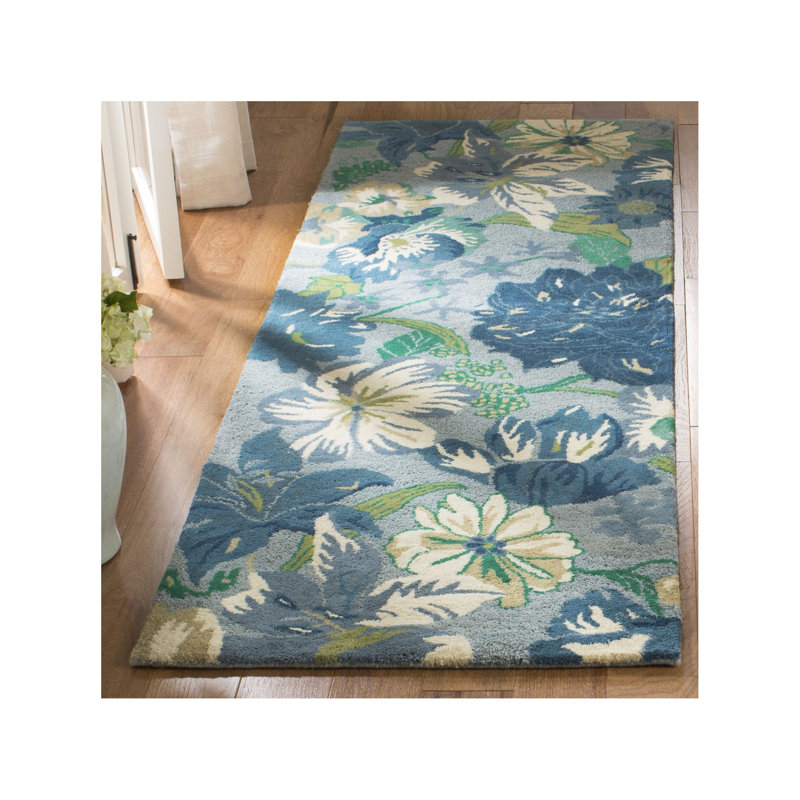 Avayah Soho Hand Tufted Wool/Viscose Floral Rug in Blue, Runner 2'6" x 8'