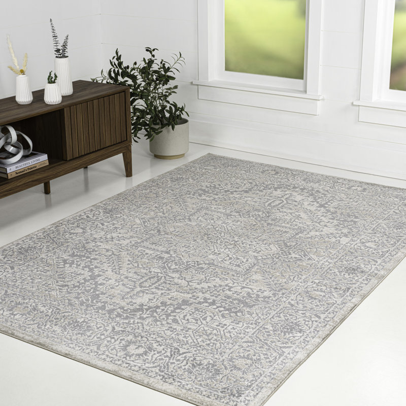 Lilith Vintage Medallion Cream Rug, Rectangle 4' x 6'