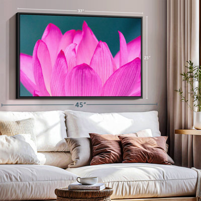 Floral et botanique «Hot Pink Lotus Wall Art»