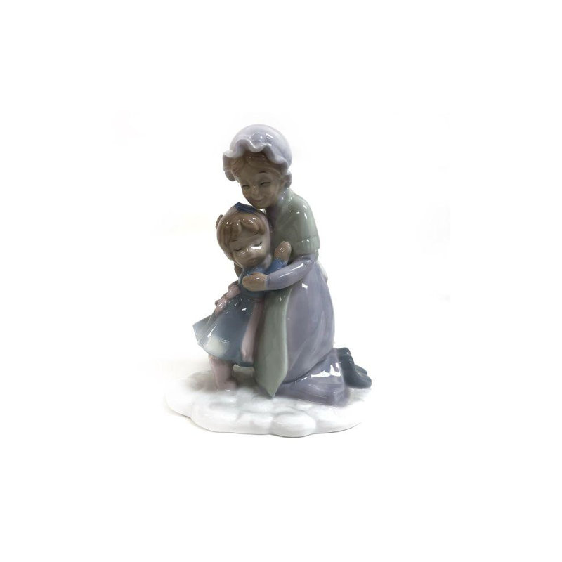 Enfant moulant grand-mère Rubi