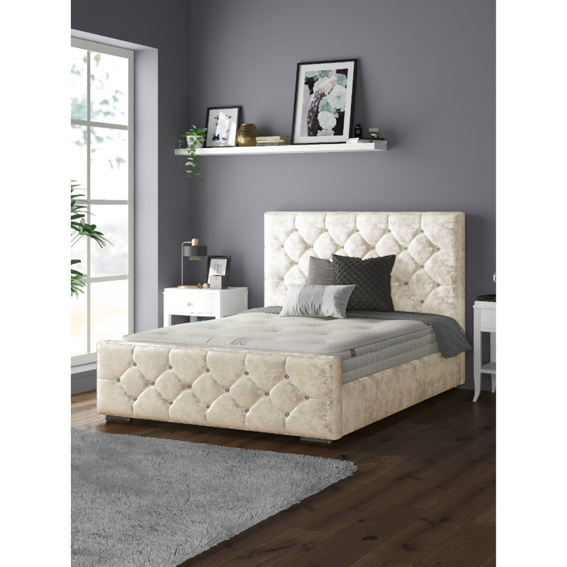 Farallones Upholstered Bed, Small Double (4'), Cream