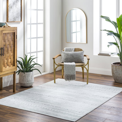 Tapis argenté clair Demetra