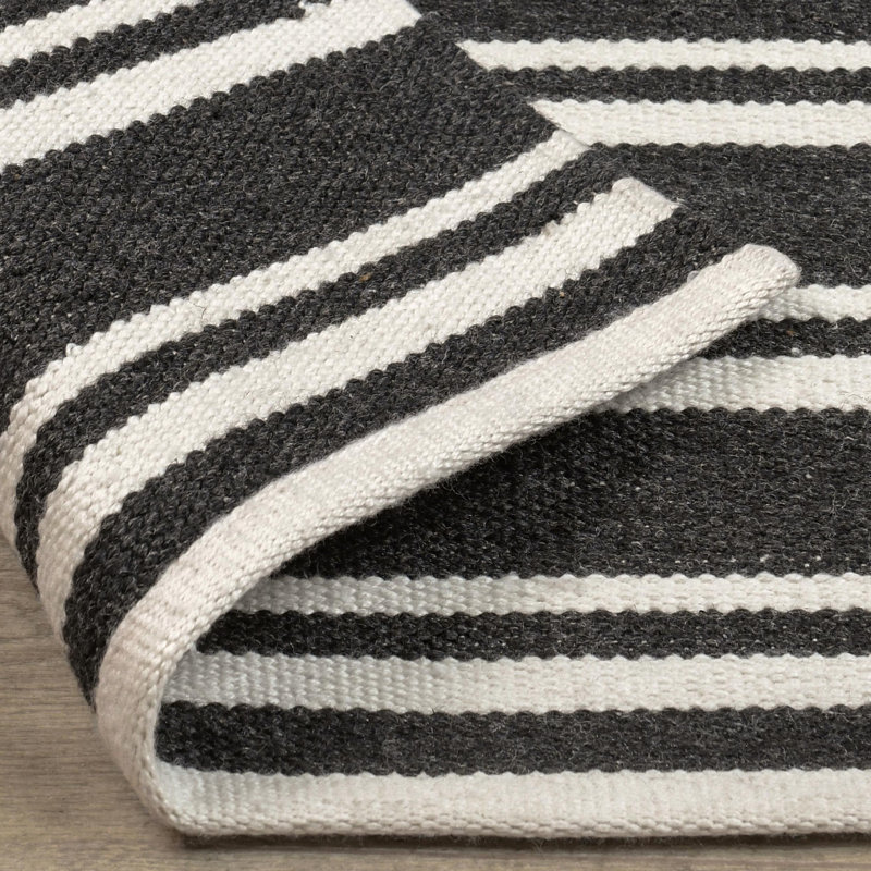 Palma 2x3 Hand Woven Performance Stripe Charcoal Fabric Rug, Rectangle 2' x 3'