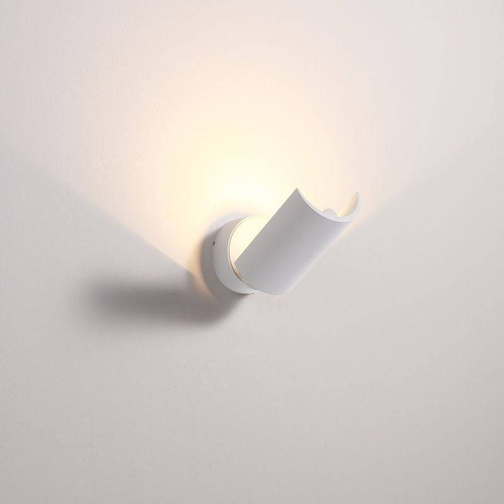 B&Q -  Ultrabeam White Indoor Led Wall Uplighter 3 Watt Led 300 Lumen - Image 3