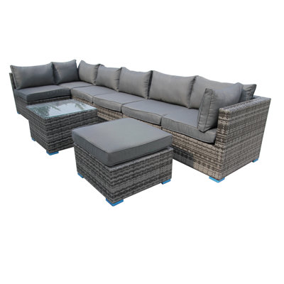 Hallur 7 - Person Conversation Set