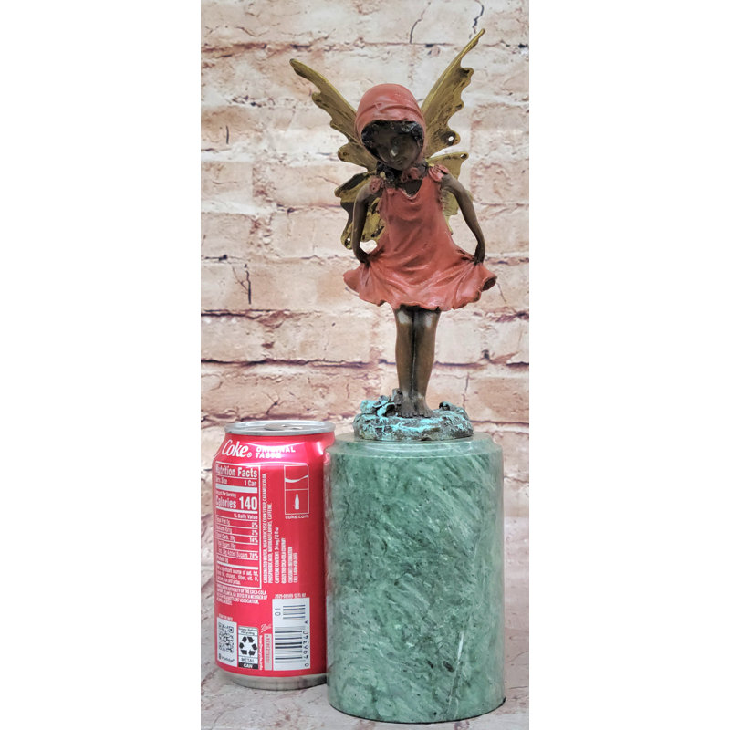 Kaitee Figurines & Sculptures
